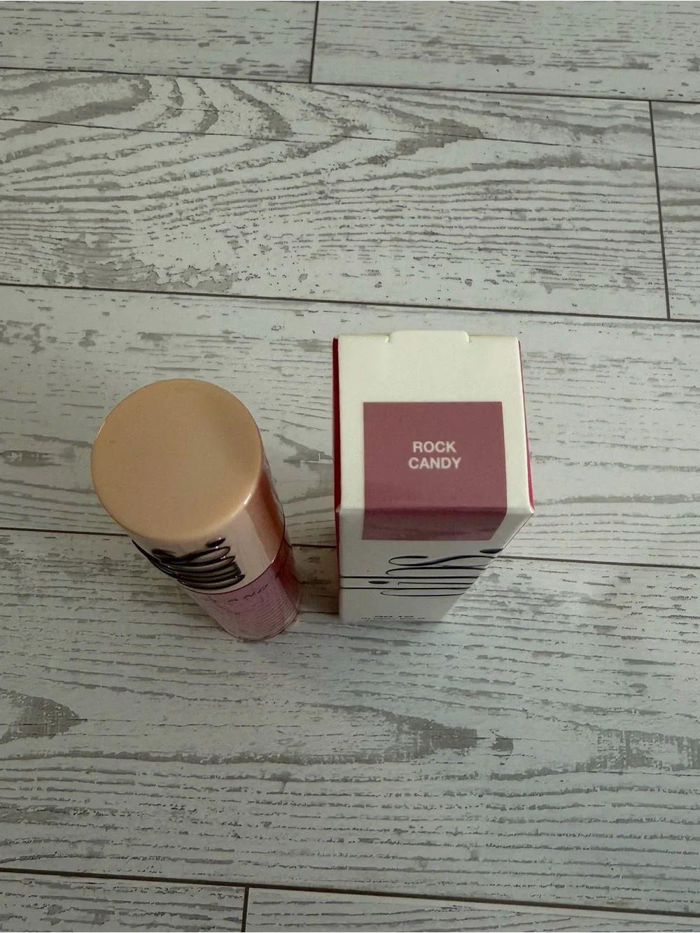 New in Box, DIBS Beauty Go To Glossy Balm Lip Gloss Rock Candy Womens 0.2 oz